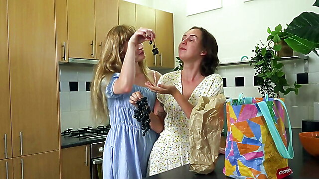Fucking hot babe fingering in a kitchen, vegetable insertion, girl object orgasm, australian lesbian finger ass, lesbian vegetables
